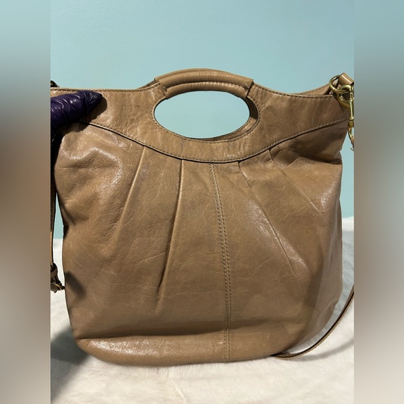 Coach 2way beautiful design brown bag. Authentic and pre-owned - Picture 2 of 8